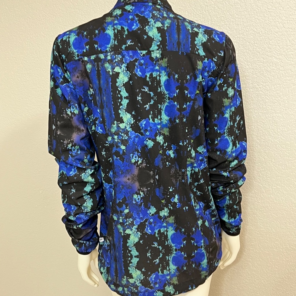 Fabletics Light Weight Jacket - image 5